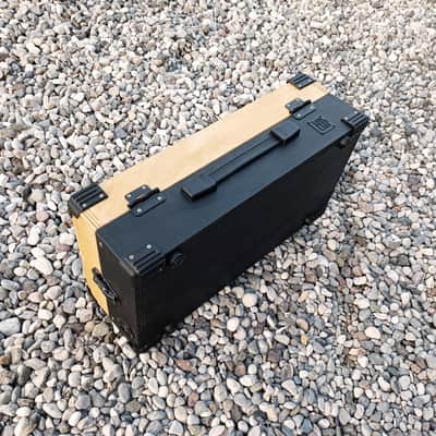 6U Eurorack Case Powered, 84 o 104 hp, modular synthesizer image 1