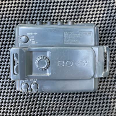 Sony Sports Vintage Walkman Cassette Player Mega Bass FM/ AM image 3