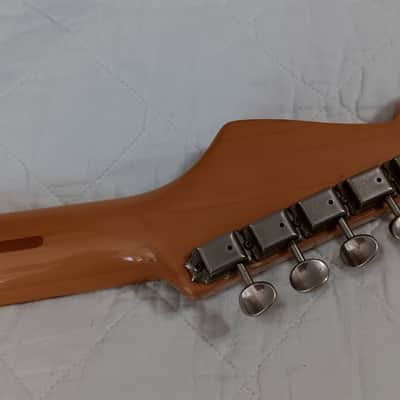 Fender Fullerton 1983 AVRI Stratocaster Maple Neck - March 29 1983 - Original Tuners image 14