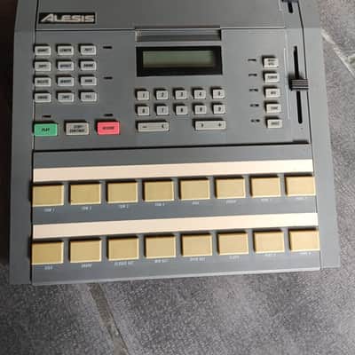 Alesis HR-16 High Sample Rate 16-Bit Drum Machine 1980s - Gray image 16