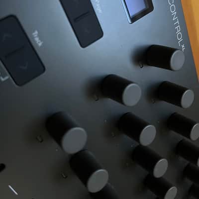 Novation Launch Control XL MK3 MIDI DAW Controller 2025 - Present - Black image 2