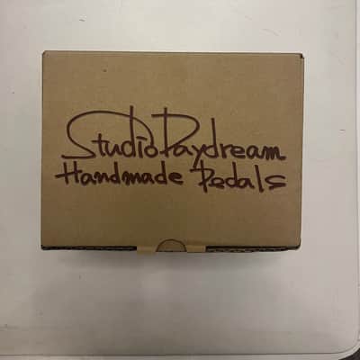 Studio Daydream KCM-ODM Silver image 2
