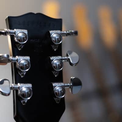 Gibson Les Paul Studio Deluxe 2010 - Silver Burst image 12