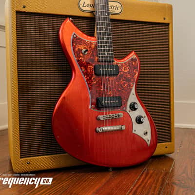 Novo Serus P2 in Candy Apple Red with a East Indian Rosewood Fret Board - 2025 image 5