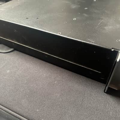 Crown I-Tech Series I-T4000 2-Channel Power Amplifier 2000s - Silver image 3