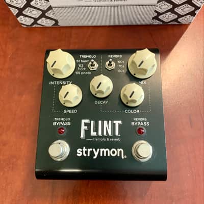 Strymon Flint Reverb and Tremolo V1 2012 - 2022 - Black with White Knobs image 2