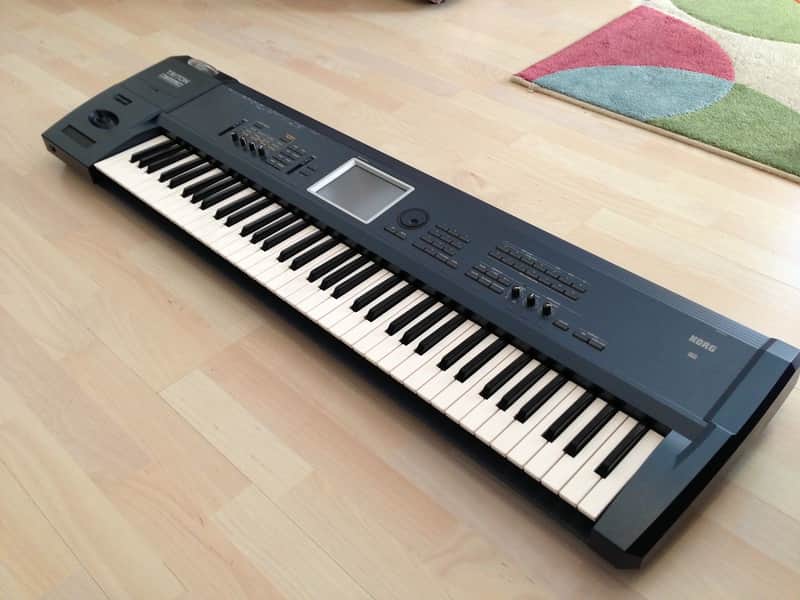 Korg Triton Extreme 76 Key Music Workstation Synthesizer/Synth