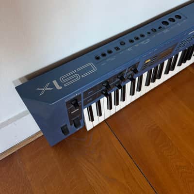 Yamaha CS1x Control Synthesizer 1996 - Blue image 3