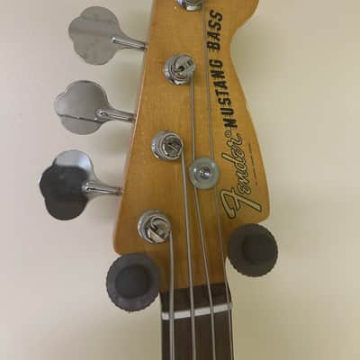 Fender Vintera II Mustang Bass - Burgundy (Blue) imagen 3
