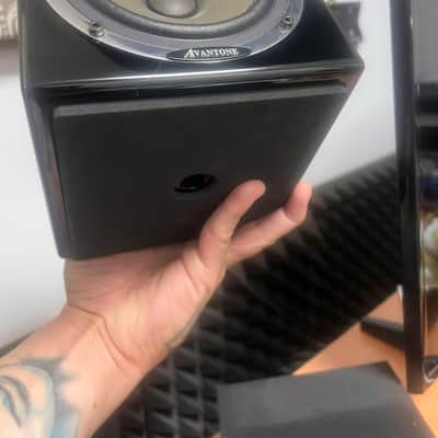 Avantone Pro Mixcube Active Black - Piano Black image 3