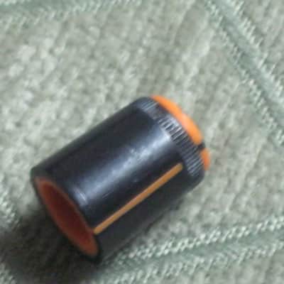 ONE lightly used genuine Boss DF-2 KNOB, fits split shaft shaft (stem) mid 1980s - early 1990s - TOP: orange with black marker // SIDEs: black // hard plastic (NO pedal / NO other items) image 17