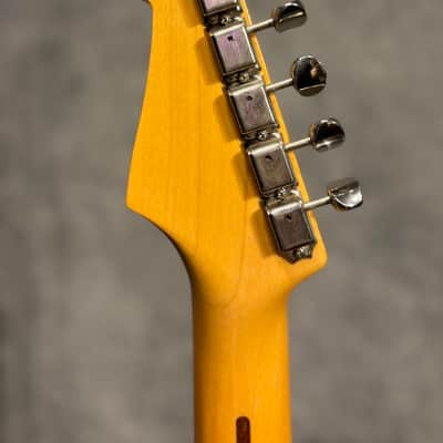 Fender Stratocaster Blue Flower ST-57 88BFL 2002-2004 - Blue Flower image 6