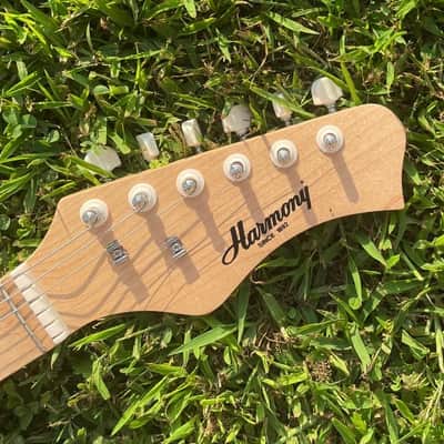 Harmony H804 Electric Guitar – Sunburst – Mint w/Original Case, Papers & Cable image 8
