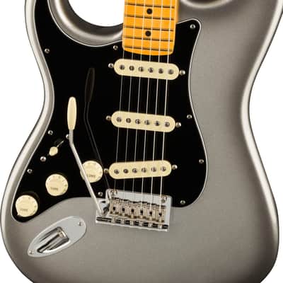 Fender American Professional II Stratocaster Left-Handed with Maple Fretboard 2020 - Present - Mercury image 3