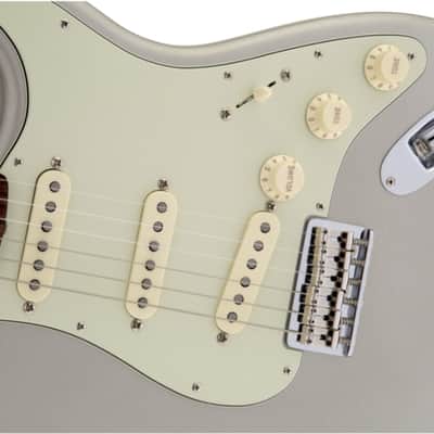 Fender Robert Cray Signature Stratocaster Electric Guitar, Rosewood Fingerboard, Inca Silver image 4