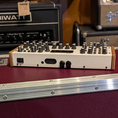 Mutable Instruments Shruthi XT image 3