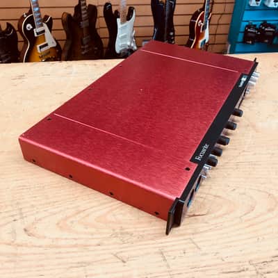 Focusrite Scarlett 18i20 2nd Gen Audio Interface image 3