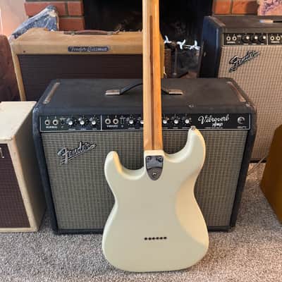 Fender Stratocaster with 3-Bolt Neck, Maple Fretboard 1971 - 1977 - Olympic White image 4