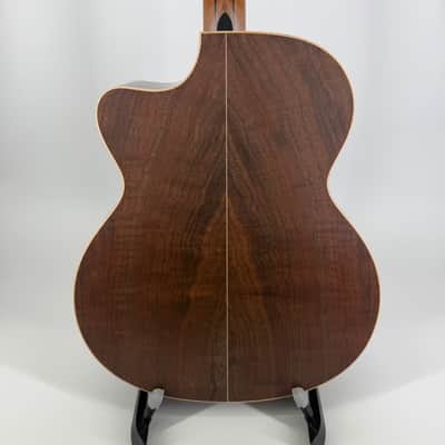 Lowden O-35C Fan Fret Red Cedar and Walnut image 2