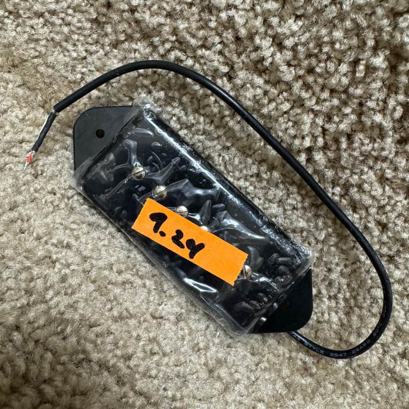 Unlabeled P90 Pickup H Black Dogear image 1