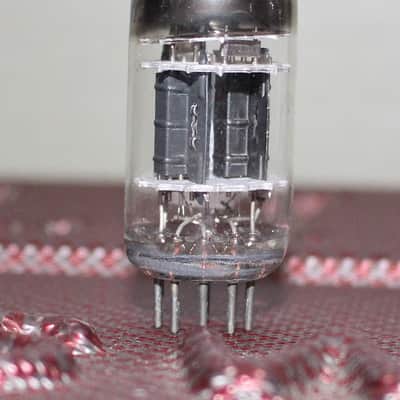 GE GL 6072 12AY7 TIGHT BALANCE BLACK PLATE S ROD TRIPLE MICA D GETTER TEST NOS++ VINTAGE 1950's image 2