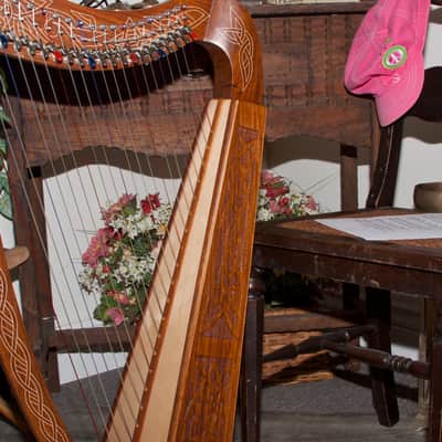 Roosebeck 22-String Heather Harp w/ Full Chelby Levers - Knotwork image 4