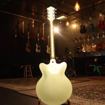 Gretsch G2655T Streamliner Center Block Jr. with Rosewood Fretboard, Bigsby 2017 - 2018 - Golddust image 4