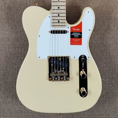 2018 Fender American Pro Telecaster COA Limited Edition Gold Hardware! Rolled Neck Edge image 1