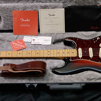Fender American Professional II Stratocaster with Maple Fretboard 2020 - Present - 3-Color Sunburst image 1