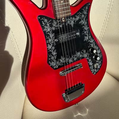 1960s Teisco Del Rey Tulip Vintage MIJ Electric Guitar Red Floral Pickguard image 2