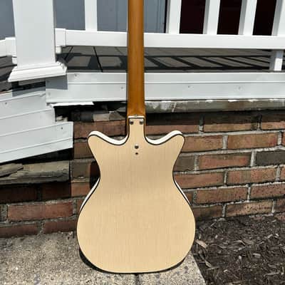 Danelectro Convertible Single Pickup 1959 - 1969 - Blonde image 7