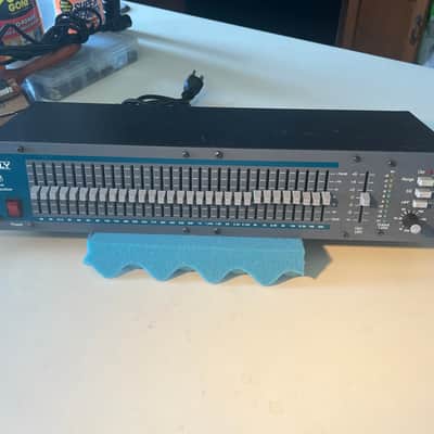 Ashly GQX-3101 31-Band Graphic Equalizer with rack mount bolts and washers. image 1