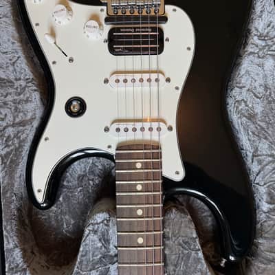 Fender Fishman TriplePlay Stratocaster HSS 2014 - Black image 3