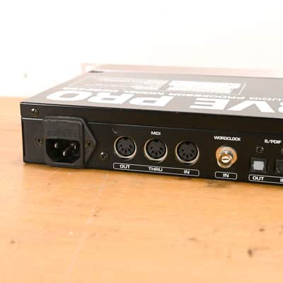 Behringer Ultracurve Pro DEQ2496 Equalizer and Mastering Processor CG01Y4E image 10