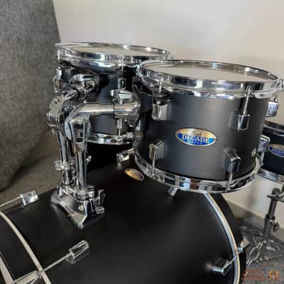 Pearl Decade Maple 22,10,12,16 + 14 Drum Kit image 2