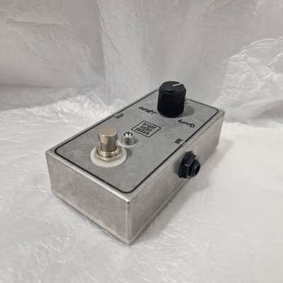 Bright Onion Volume Guitar Pedal | Second Hand image 3