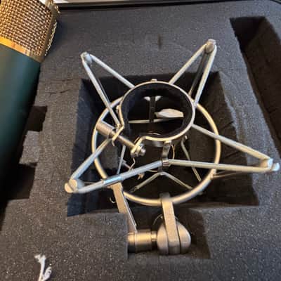 AKG C12VR 2010s - Green/Gold image 5