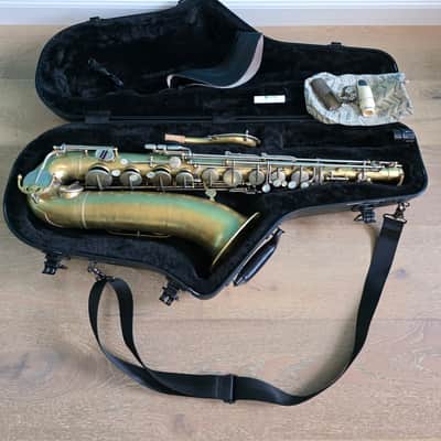 Martin Committee II Tenor Sax 1941 - Brass image 13