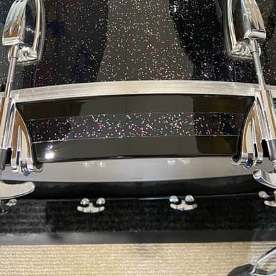 Ludwig  Legacy Maple  Black Galaxy image 3