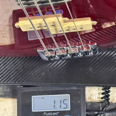 Washburn SB4R Scavenger '78 Electric Bass w/Gigbag. Trans Red image 10