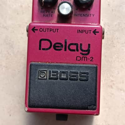 Boss DM-2 Delay Pedal | Reverb