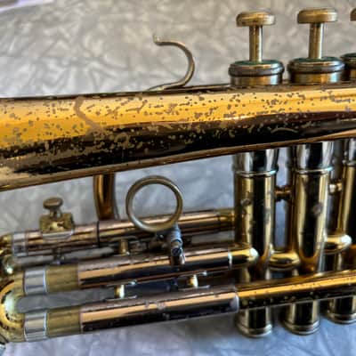 1954 Olds Recording Cornet + Protec case & 2 mpc image 4