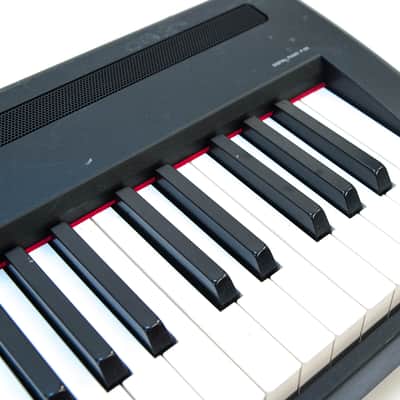 Yamaha P-95 Digital Piano owned by Nils Lofgren image 4