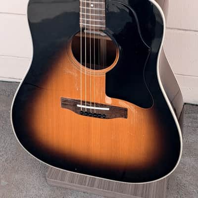GIBSON J45 DELUXE ACOUSTIC GUITAR BURST FINISH W/CASE - 1969 image 4