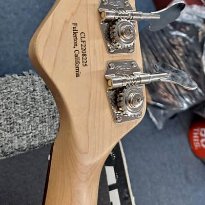 G&L 2022 JB Turqoiuse 4 String Electric Bass image 5
