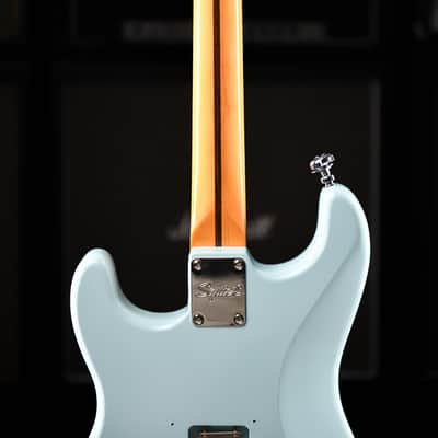 Upgraded Squier Classic Vibe ’70s Stratocaster – Sonic Blue Sweetwater Exclusive image 10