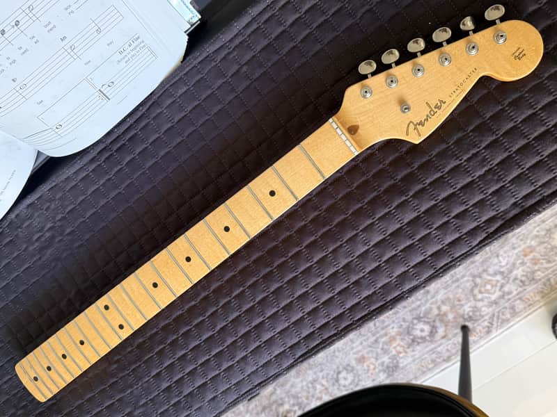 Fender Stratocaster custom shop neck 1954  - Maple