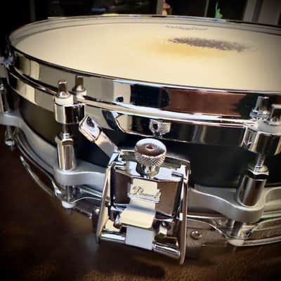 PEARL DRUMS  3-1/2” x14” Free Floating Steel Shell  Piccolo Snare Model number SL-8114P 1997 - Black image 6