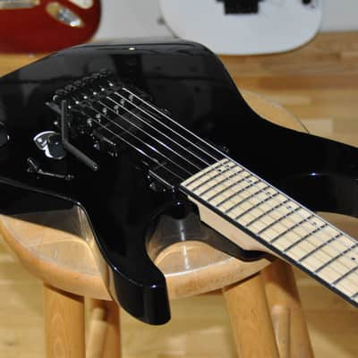 ESP LTD M-1000 Maple BLK Deluxe Series / Made In Korea / M-1000M / W25011194 image 5