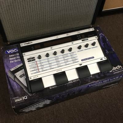Digiech Vocalist Live 4 VL4 vocal Harmonizer And Effects image 1